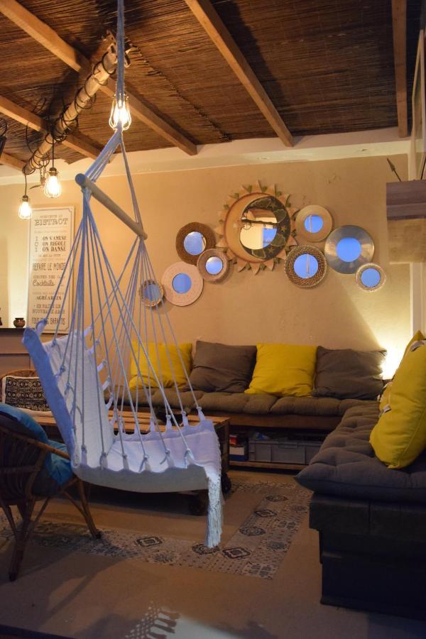 Le Petit Patio Bed & Breakfast Aigues-Mortes Exterior photo
